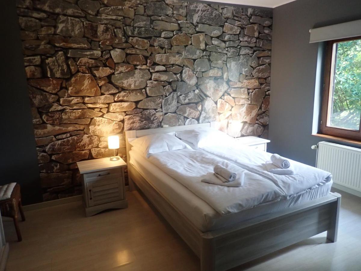 Verlaine Villa August מראה חיצוני תמונה